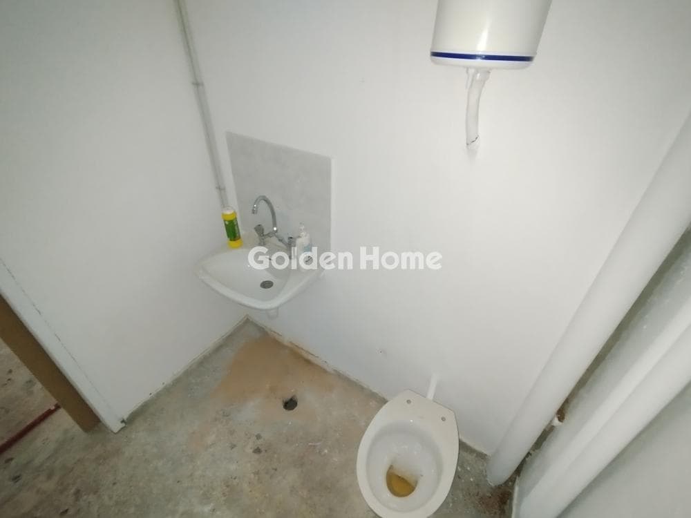Κατάστημα στην Μανιάτικα, Πειραιάς — Φωτογραφία 8 από 16