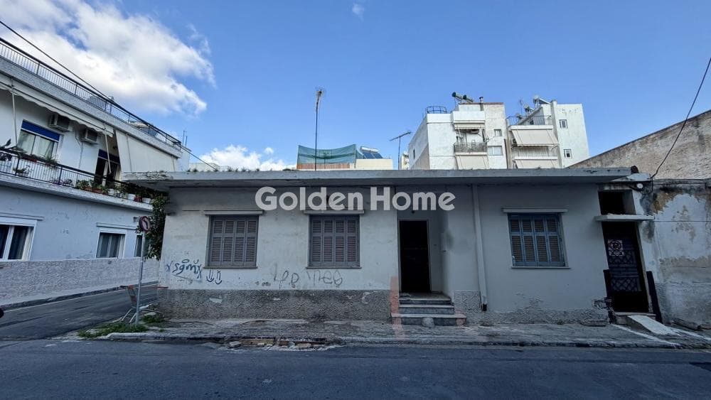 Μονοκατοικία στην Μανιάτικα, Πειραιάς — Φωτογραφία 1 από 11