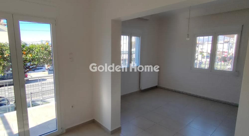 House in Pefkakia, Agia Paraskevi — Photo 8 of 14