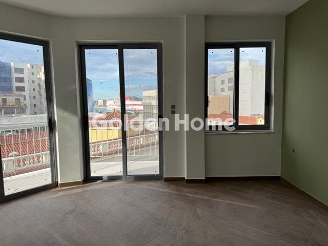 Apartment in Terpsithea, Piraeus — Photo 3 of 5