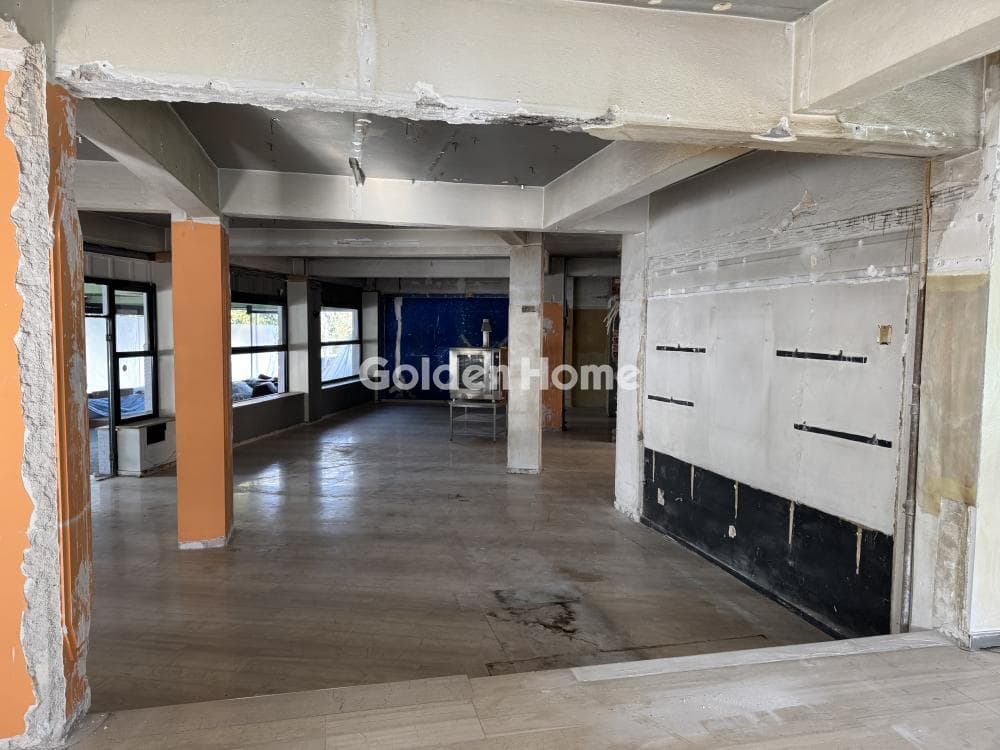 Retail Store in Agia Eirini Lykovrysis, Lykovrisi — Photo 8 of 12