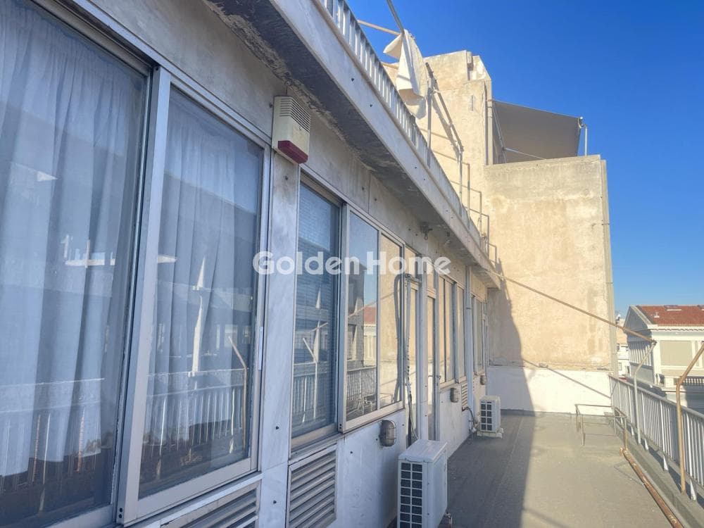 Office in Diilistiria, Piraeus — Photo 1 of 3