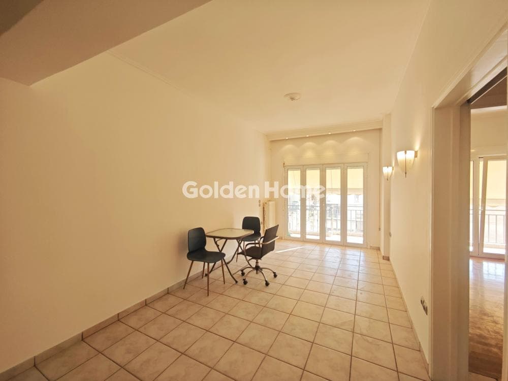 Apartment in Lofos Filaretou, Kalithea — Photo 2 of 30