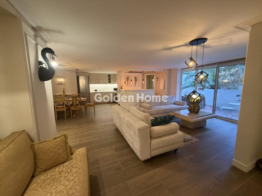 Apartment in Agios Georgios, Kolonaki - Likavitos — Photo 3 of 25