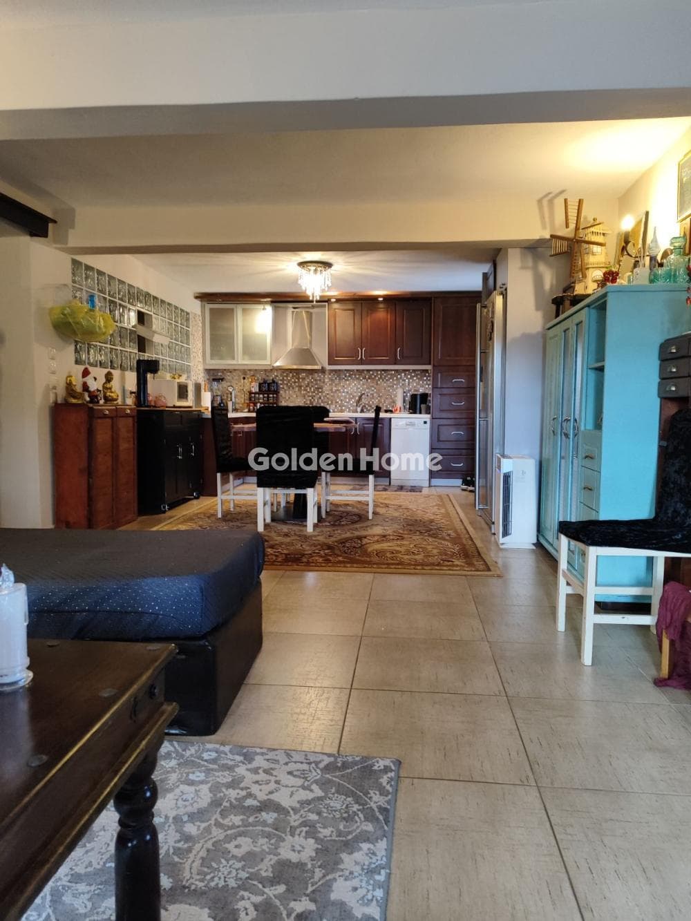 House in Giala, Salamina — Photo 16 of 100