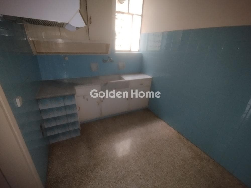 Apartment in Fokionos Negri, Kipseli — Photo 5 of 7