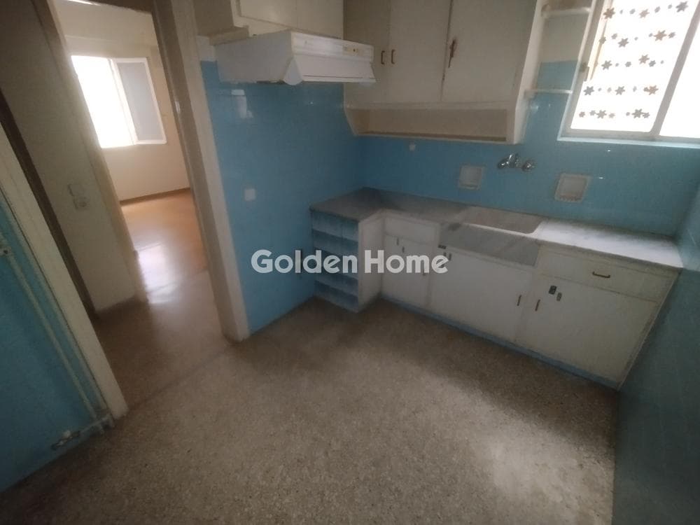 Apartment in Fokionos Negri, Kipseli — Photo 6 of 7