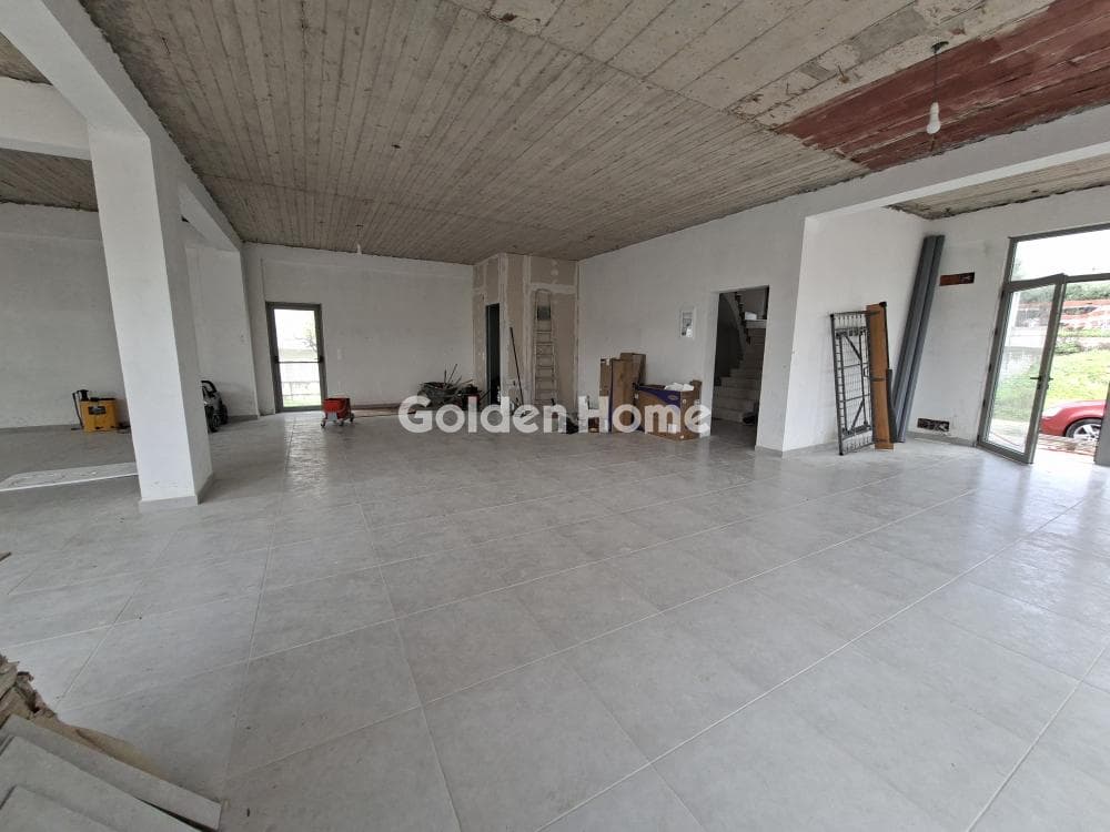 Retail Store in Kollivas, Gazi — Photo 2 of 10