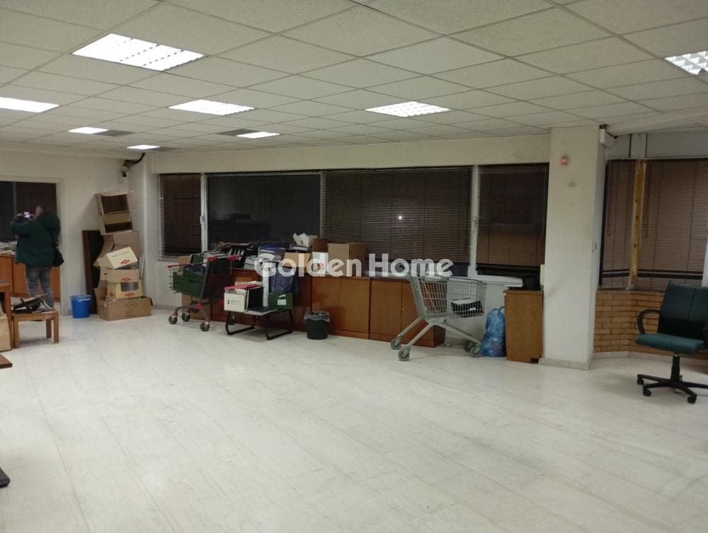 Office in Ano Lioumi, Aigaleo — Photo 3 of 13