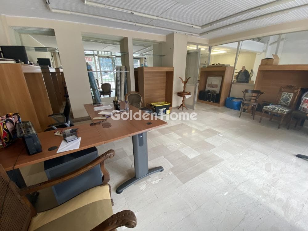 Retail Store in Plateia Ntavari, Palaio Faliro — Photo 4 of 18