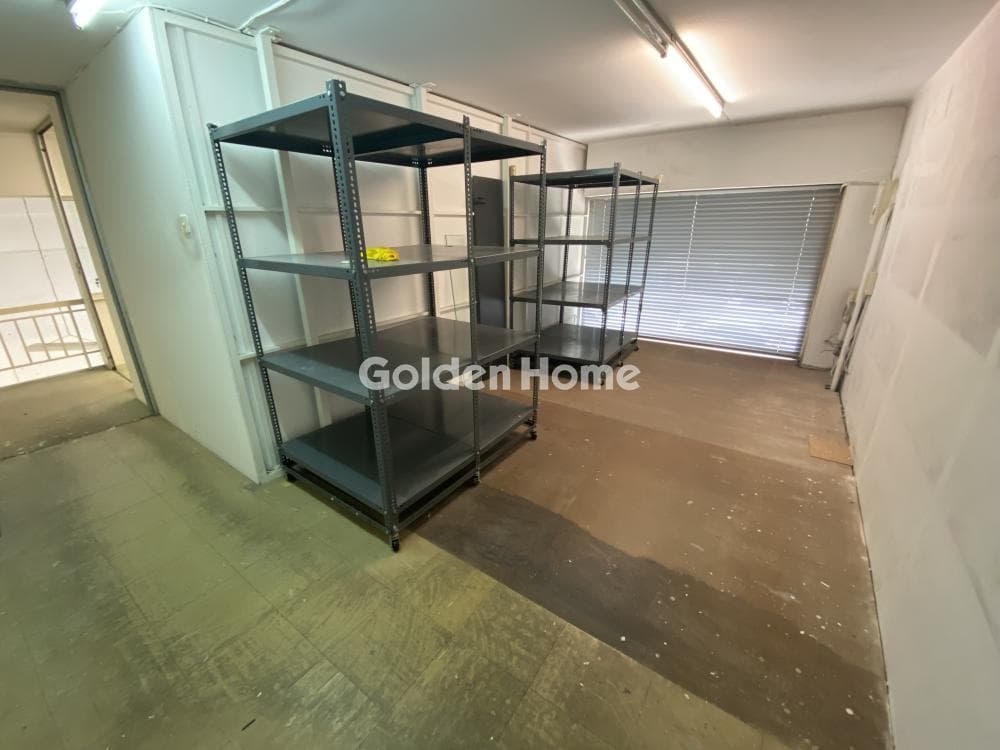 Retail Store in Plateia Ntavari, Palaio Faliro — Photo 16 of 18