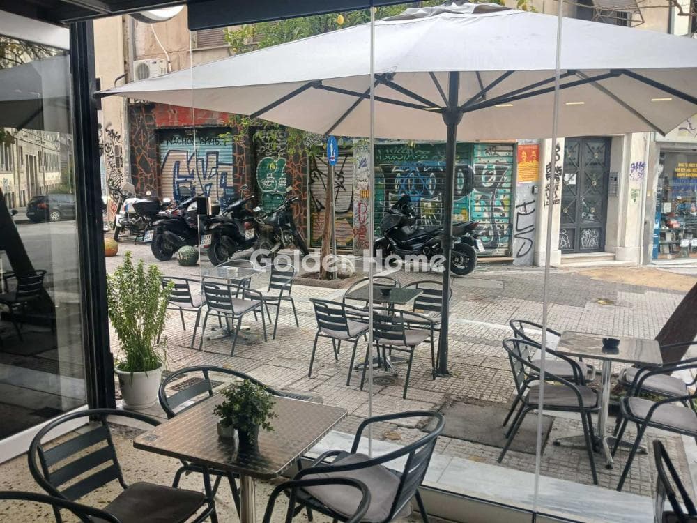 Κατάστημα στην Πλατεία Κάνιγγος, Εξάρχεια - Νεάπολη — Φωτογραφία 3 από 11