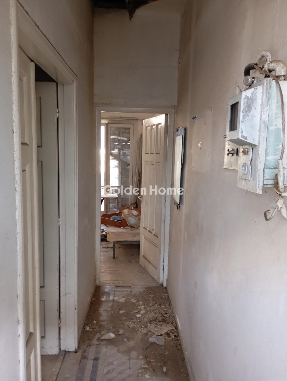 House in Center, Nea Chalkidona — Photo 1 of 18