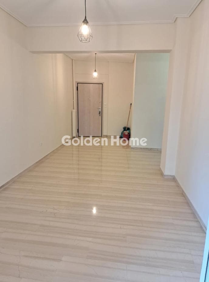 Apartment in Metamorfosi Virona, Vironas — Photo 3 of 14