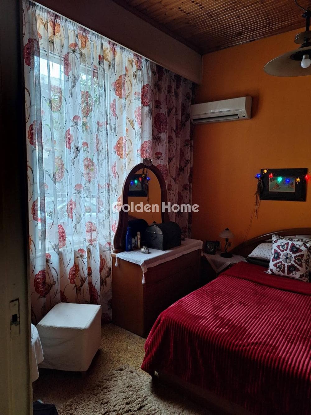 House in Agios Georgios, Nikaia — Photo 4 of 9
