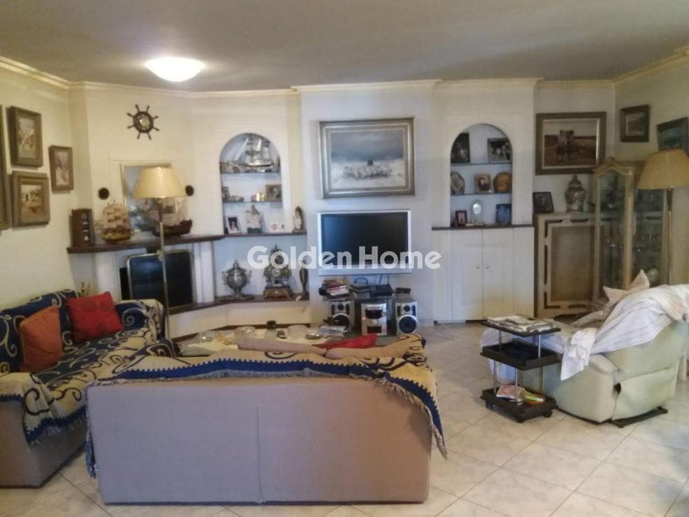 Apartment in Golf, Glyfada — Photo 3 of 17