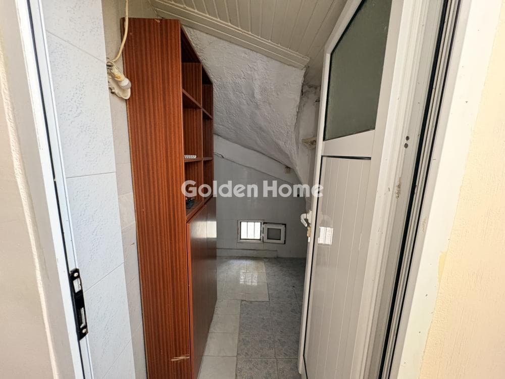 House in Eleftherias square, Koridallos — Photo 21 of 23