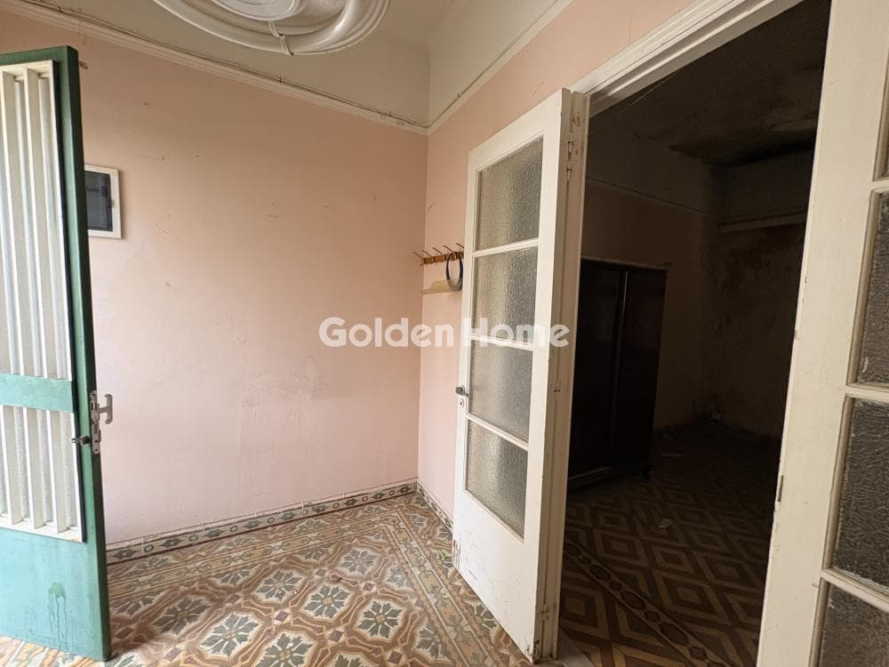 House in Eleftherias square, Koridallos — Photo 17 of 23