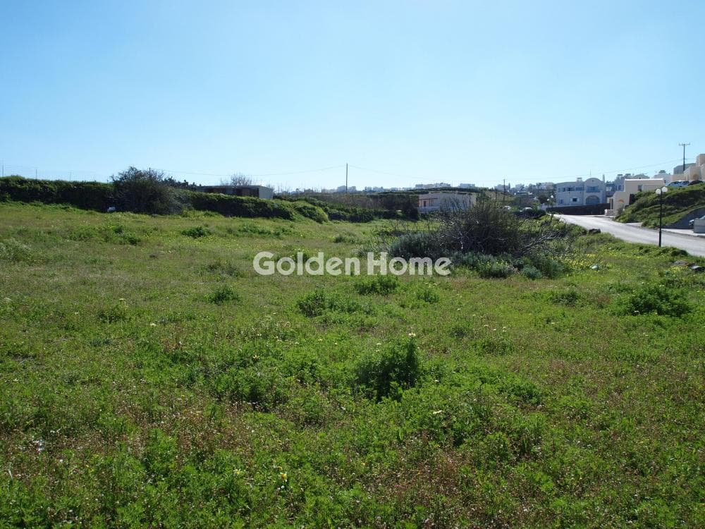 Building Plot in Oia, Santorini — Photo 2 of 2