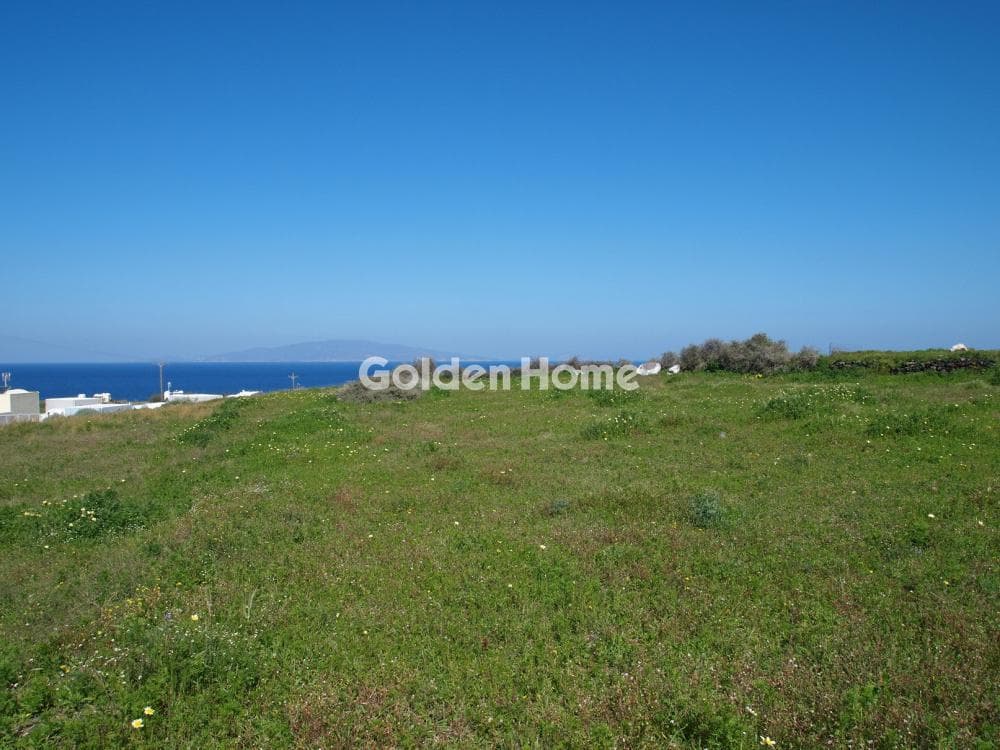 Building Plot in Oia, Santorini — Photo 1 of 2