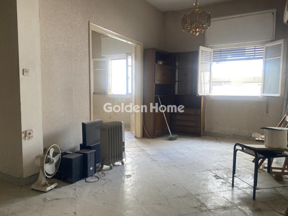 Apartment in Lofos Axiomatikon, Peristeri — Photo 9 of 12