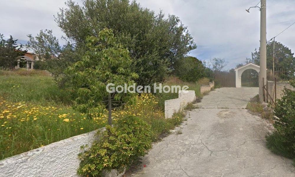 House in Agia Triada, Markopoulo — Photo 1 of 2