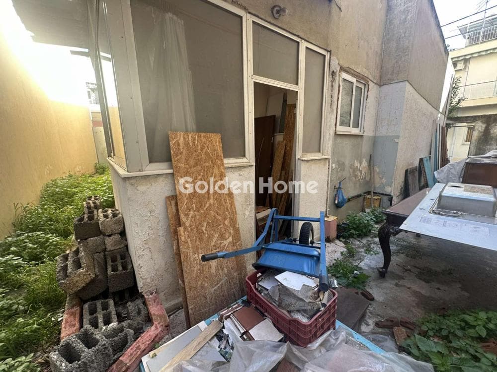 Οικόπεδο στην Άγιος Ιωάννης Χρυσόστομος, Νίκαια — Φωτογραφία 1 από 5