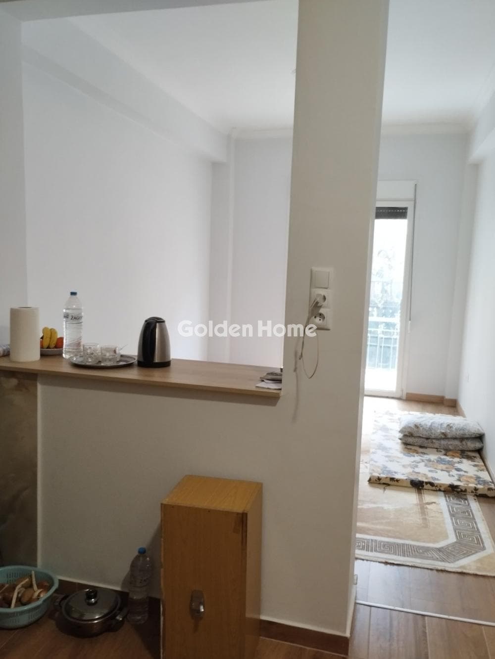 Apartment in Agios Panteleimonas, Attiki — Photo 1 of 6