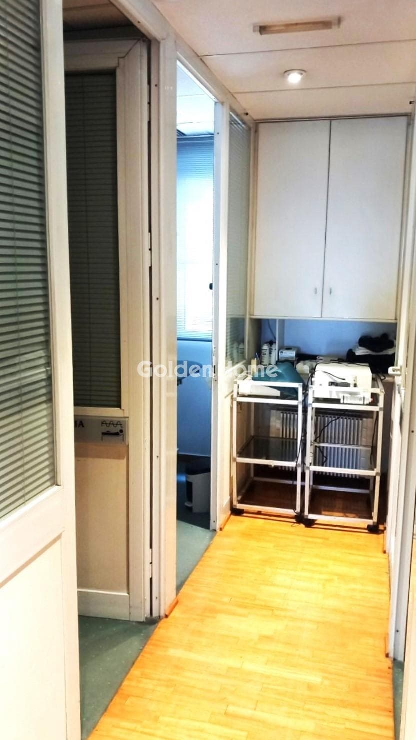 Office in Floisvos, Palaio Faliro — Photo 22 of 32