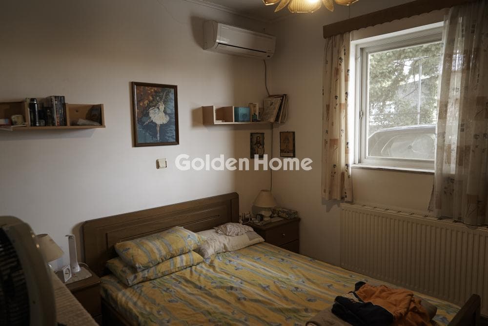 House in Center, Com. Kapandriti — Photo 11 of 19