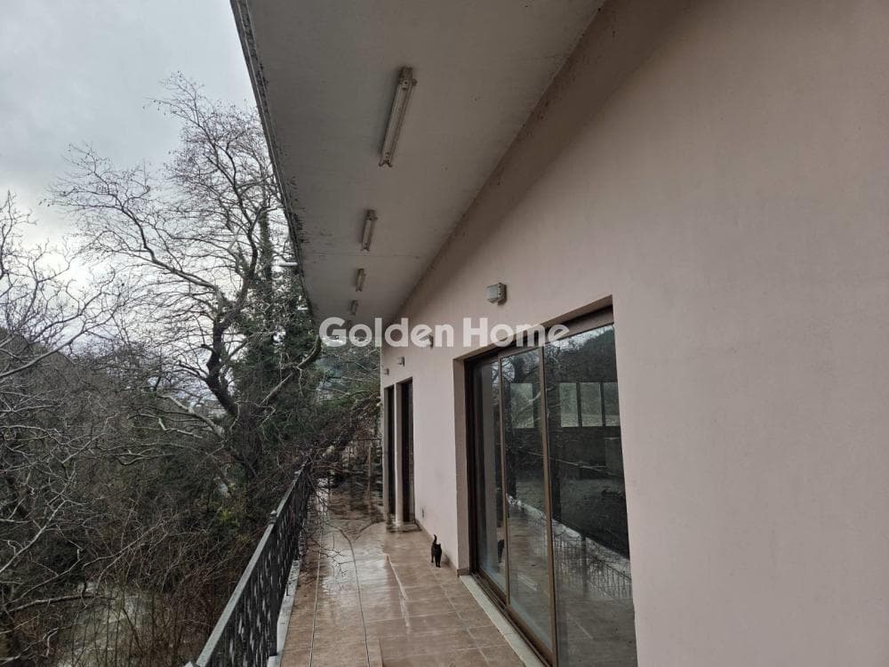 Κατάστημα στην Στενή Δίρφυος, Δίρφυς — Φωτογραφία 3 από 5