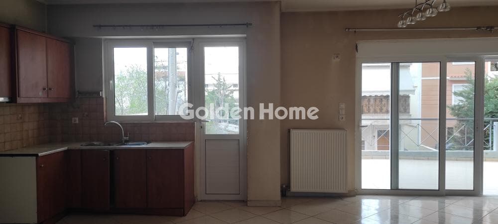 Apartment in Megala Sxoinia A, Acharnes — Photo 2 of 24