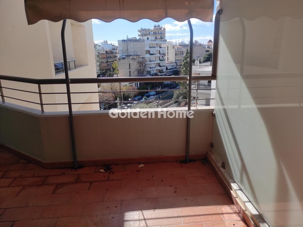 Διαμέρισμα στην Νέο Φάληρο, Πειραιάς — Φωτογραφία 1 από 16