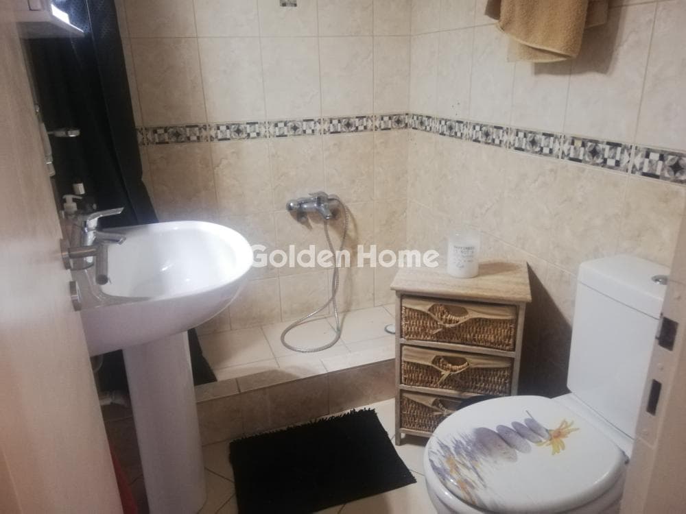 Apartment in Politechnioupoli, Zografou — Photo 8 of 18