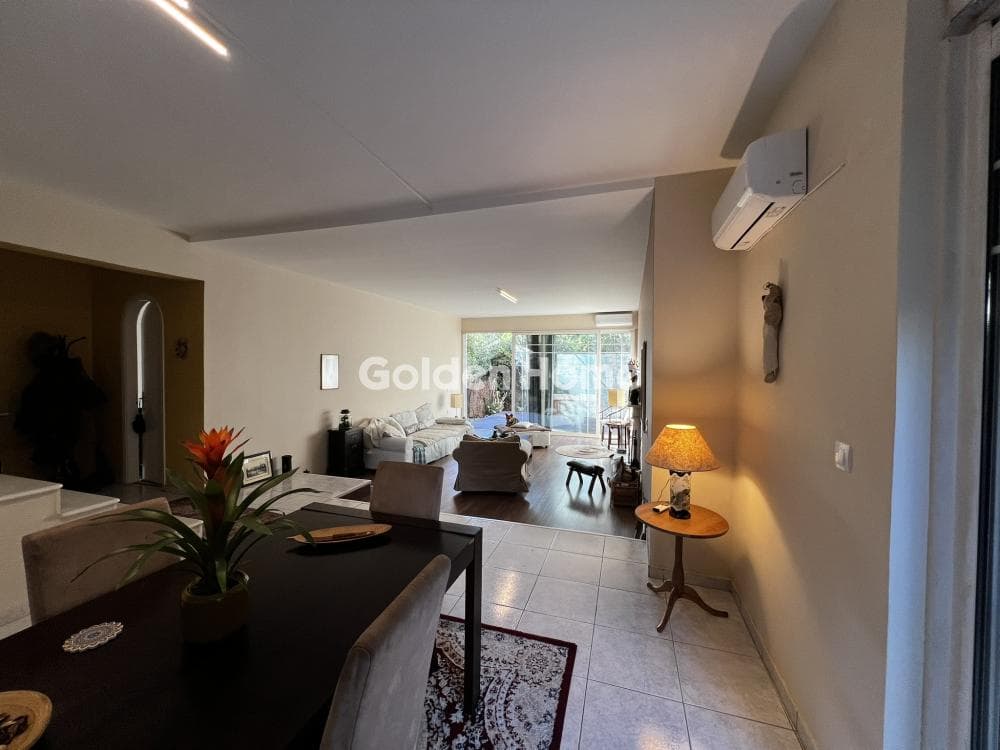 Apartment in Pigadakia, Vouliagmeni — Photo 20 of 36