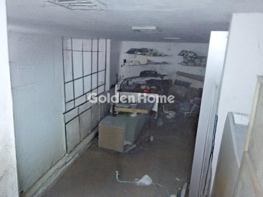 Αποθήκη στην Γκράβα, Πατήσια — Φωτογραφία 3 από 4