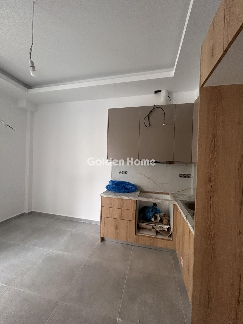 Apartment in Lofos Axiomatikon, Peristeri — Photo 2 of 11