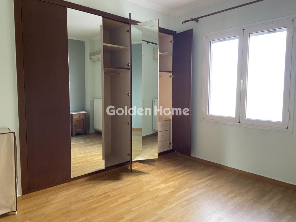 Apartment in Agia Paraskevi, Nea Smyrni — Photo 10 of 11