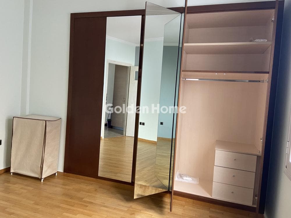 Apartment in Agia Paraskevi, Nea Smyrni — Photo 9 of 11
