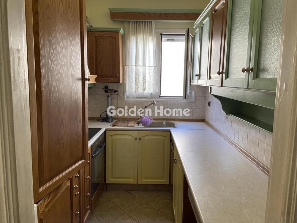 Apartment in Agia Paraskevi, Nea Smyrni — Photo 3 of 11