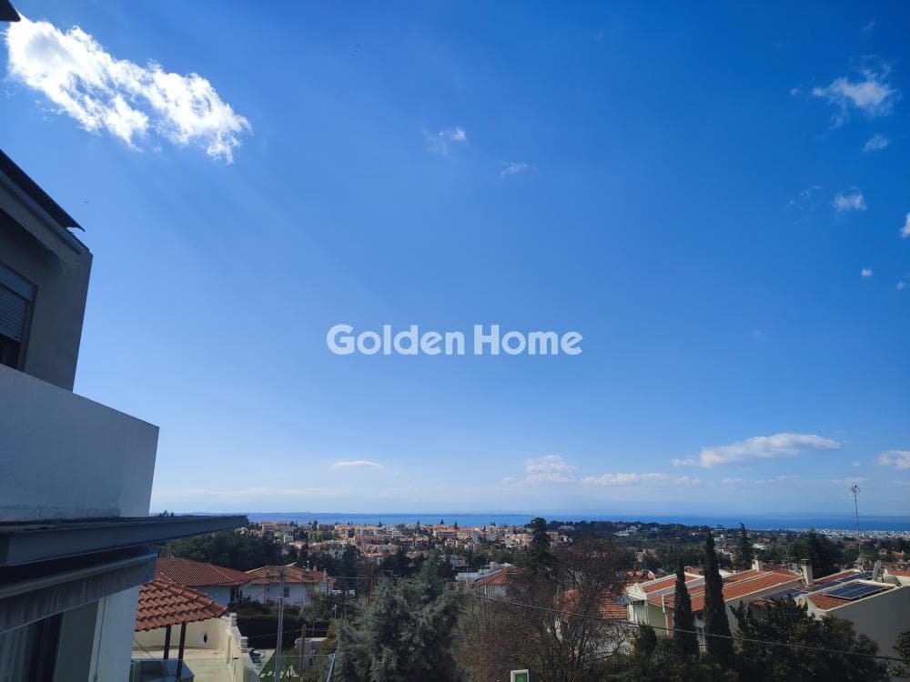 Apartment in Center, Panorama — Photo 8 of 23