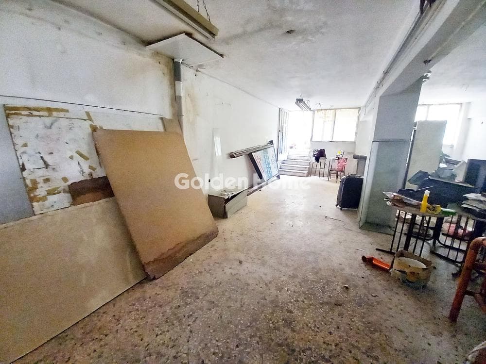 Αποθήκη στην Πλατεία Ελευθερίας, Κορυδαλλός — Φωτογραφία 5 από 9