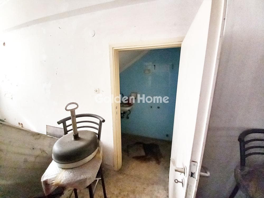 Αποθήκη στην Πλατεία Ελευθερίας, Κορυδαλλός — Φωτογραφία 6 από 9