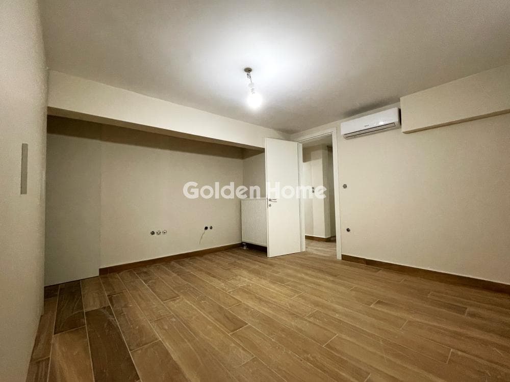 Apartment in Kithiron - Pani, Alimos — Photo 16 of 26