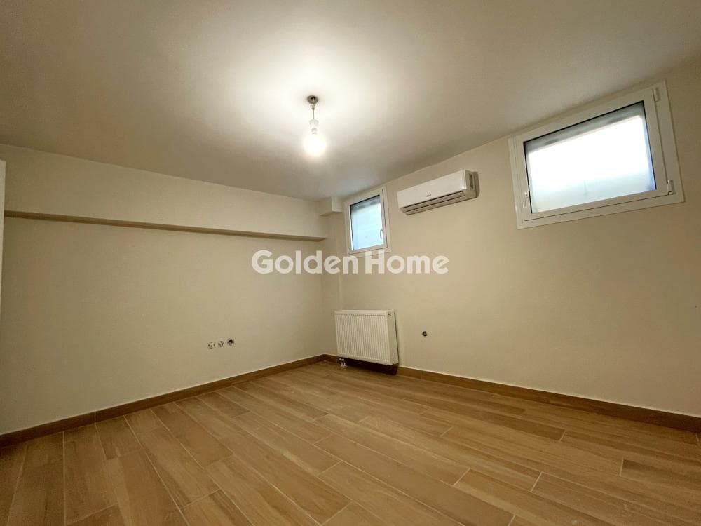 Apartment in Kithiron - Pani, Alimos — Photo 23 of 26