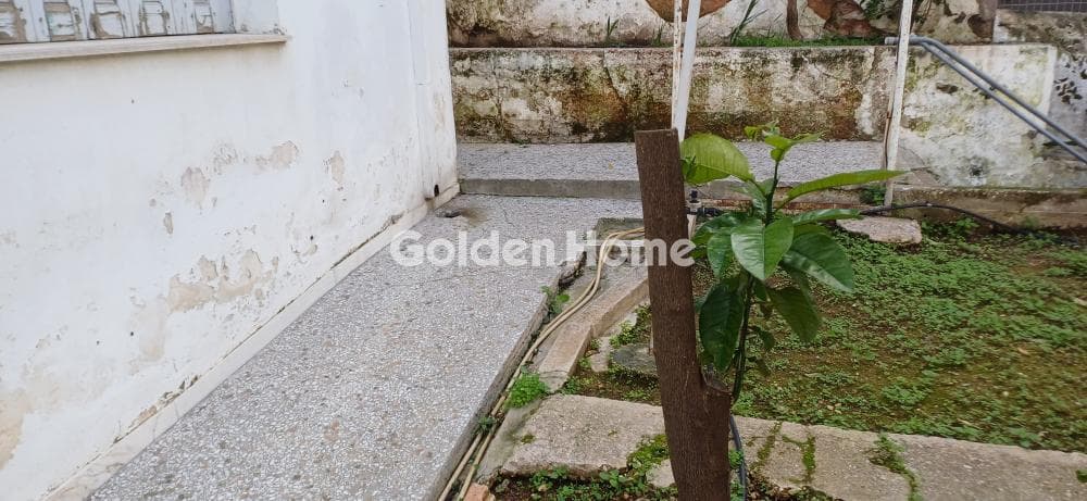 Building Plot in Plateia Koliatsou, Patision - Acharnon