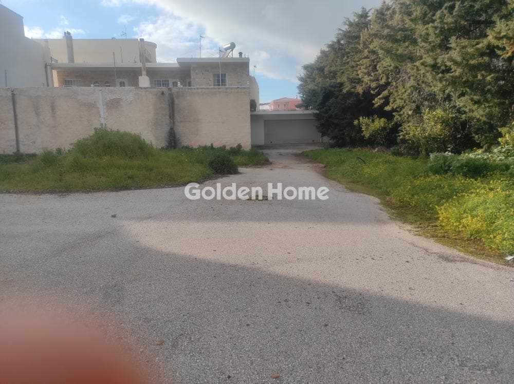 Building Plot in Center, Keratea — Photo 1 of 16