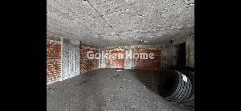 Apartment in Center, Petroupoli — Photo 2 of 9