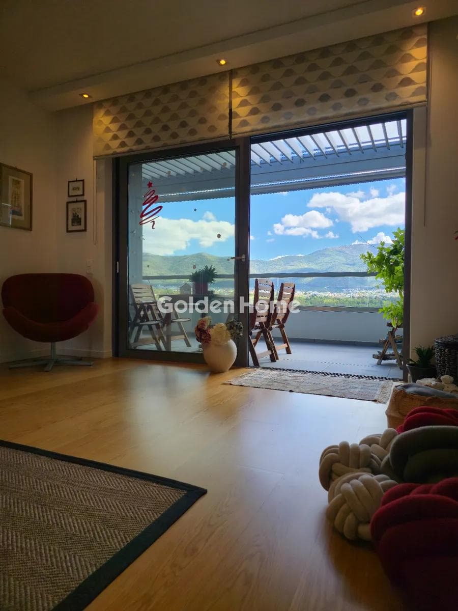 Apartment in Agia Sofia, Neo Psichiko — Photo 1 of 54