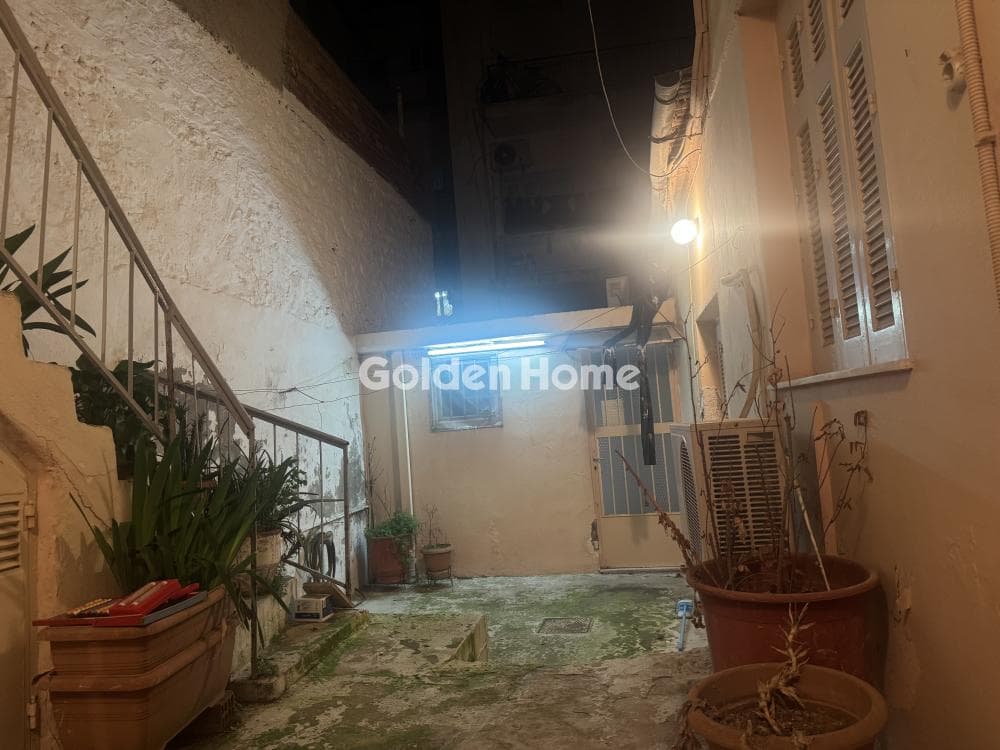 House in Anastasi, Keratsini — Photo 9 of 10